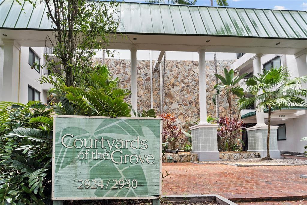 2924 Day #N211 Miami, FL 33133