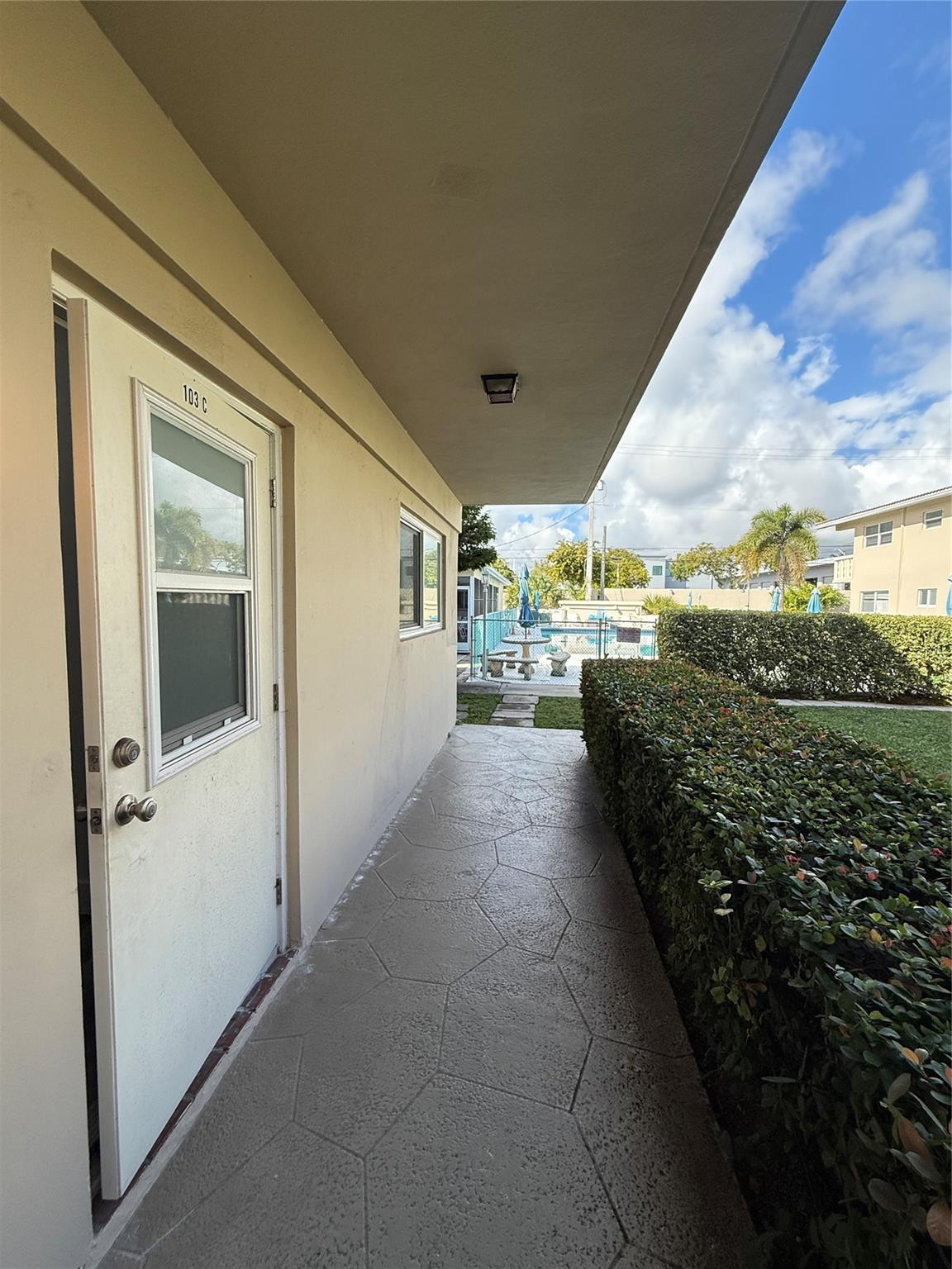 2121 NE 42nd #103C Lighthouse Point, FL 33064