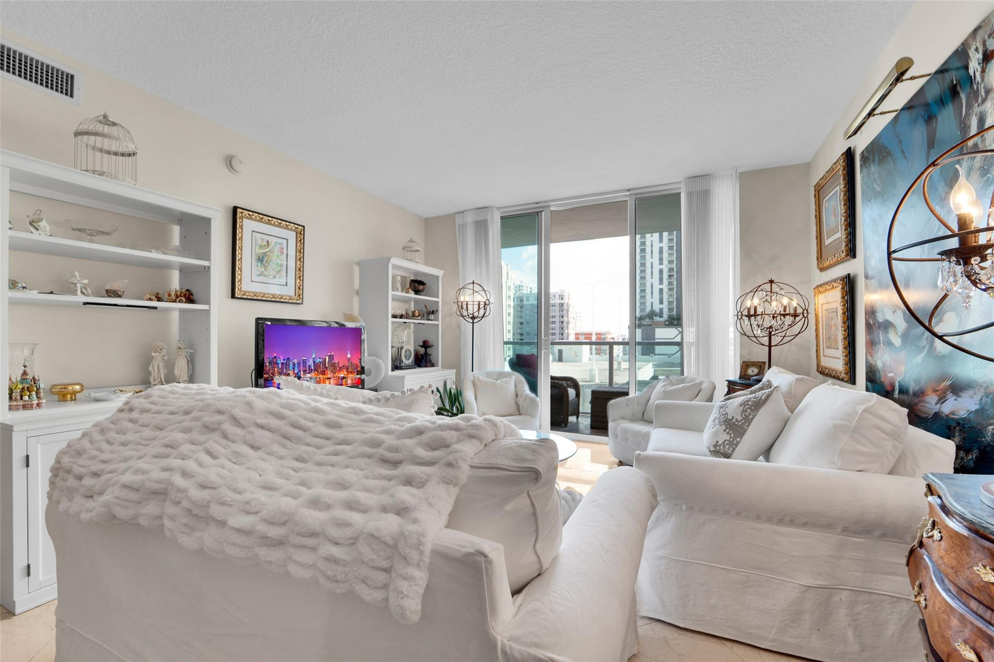 350 SE 2nd #850 Fort Lauderdale, FL 33301