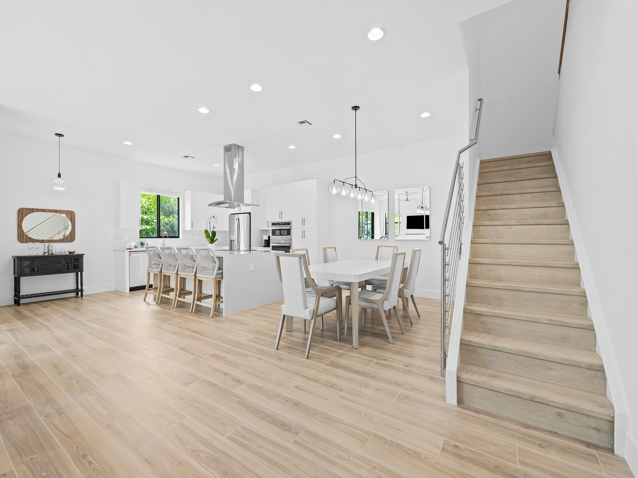 2310 SW 14th Fort Lauderdale, FL 33315