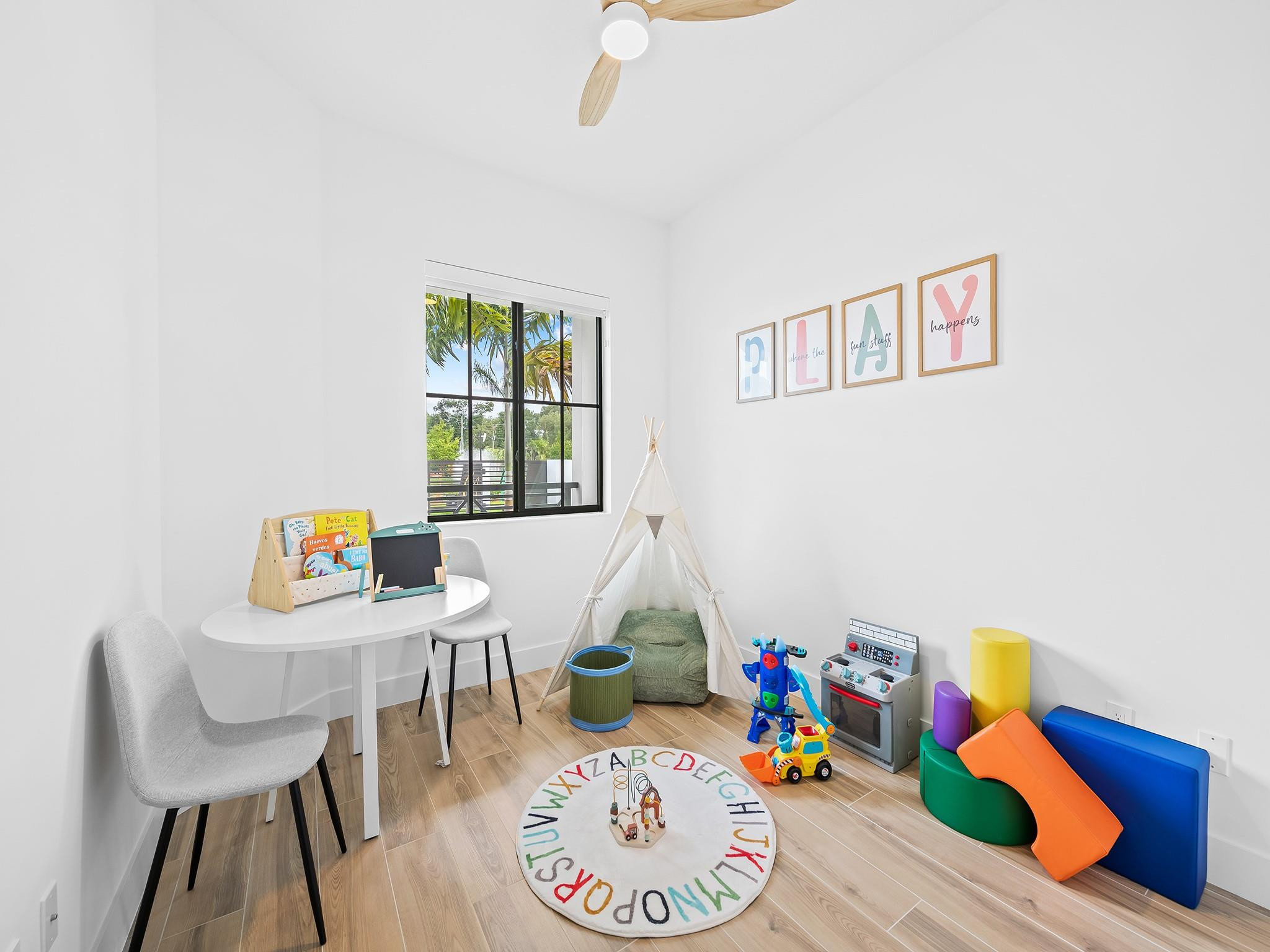 2310 SW 14th Fort Lauderdale, FL 33315