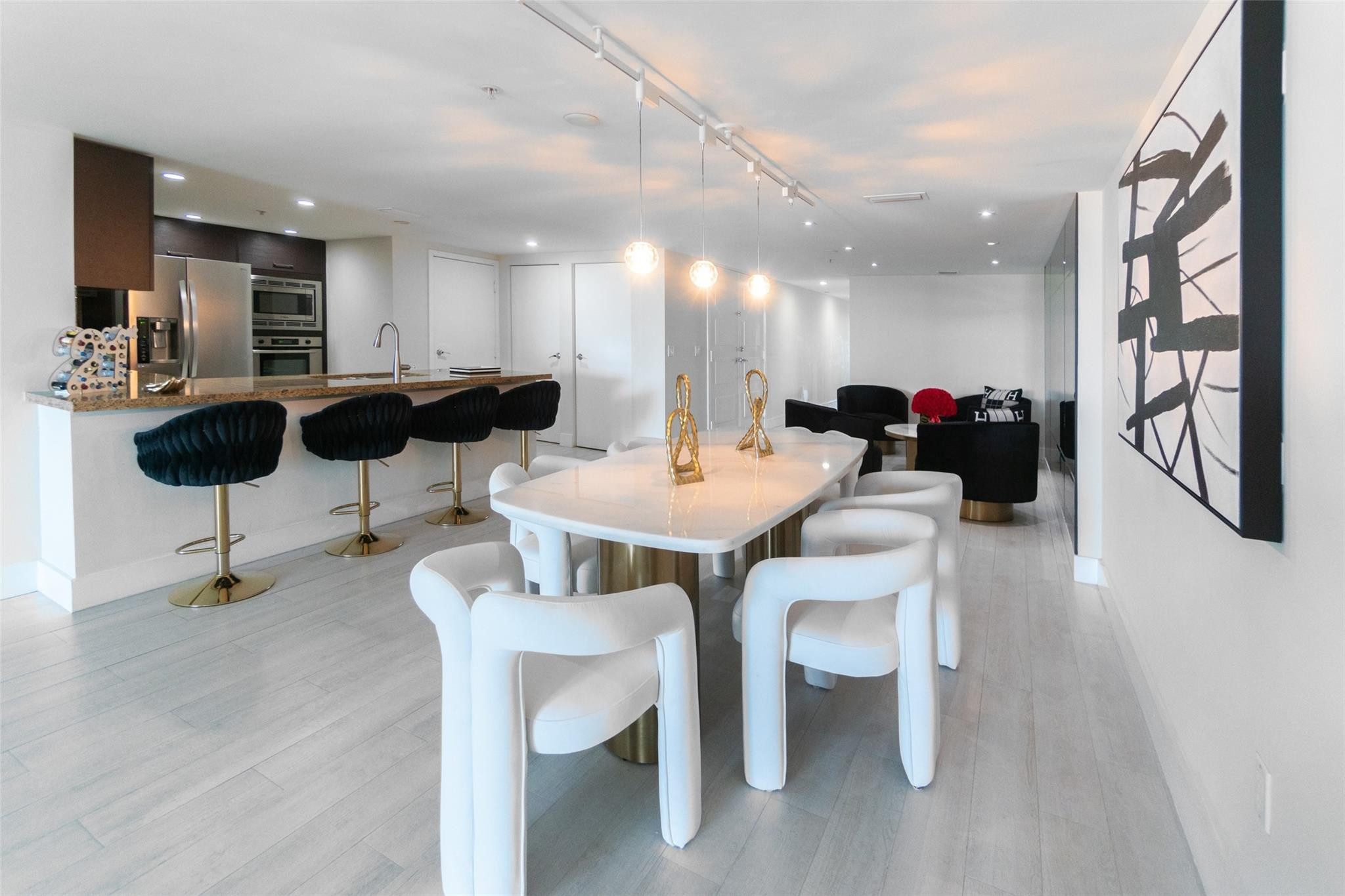 9400 W Bay #503 Bay Harbor Islands, FL 33154