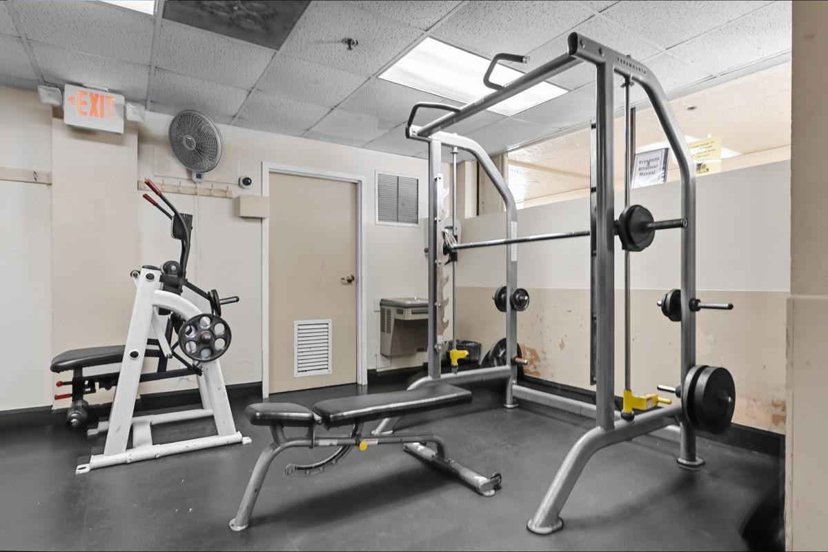 9410 Poinciana #108 Davie, FL 33324