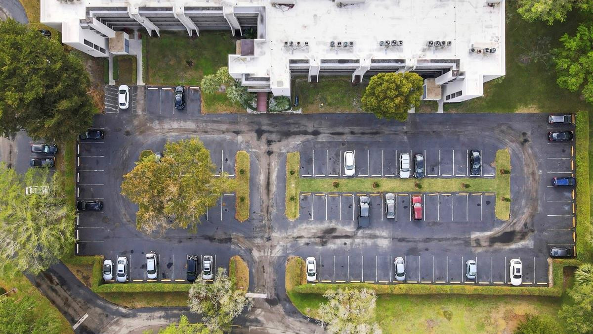 9410 Poinciana #108 Davie, FL 33324