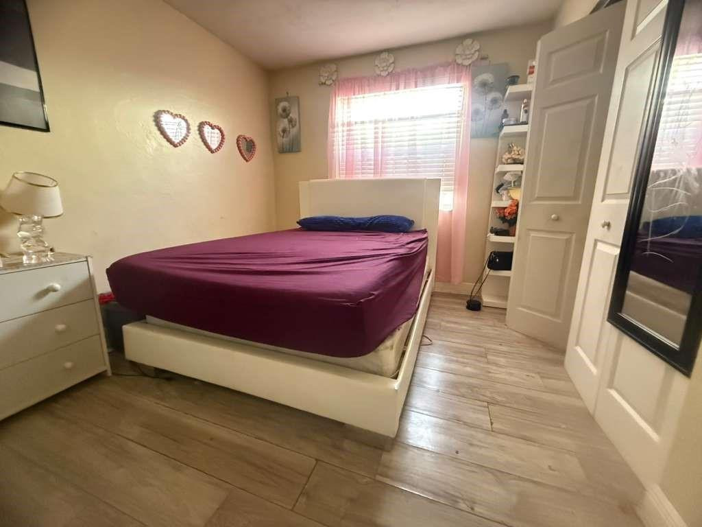 5836 Wiley Hollywood, FL 33023