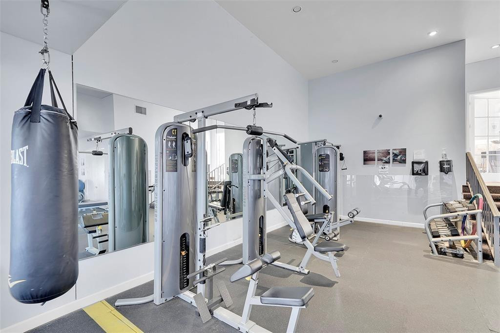 4300 N Ocean #14G Fort Lauderdale, FL 33308