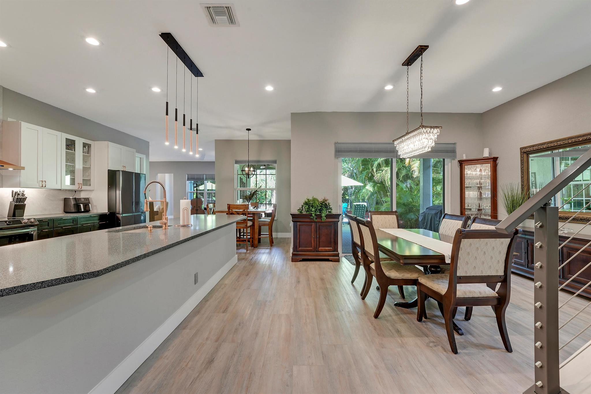 127 Via Castilla Jupiter, FL 33458