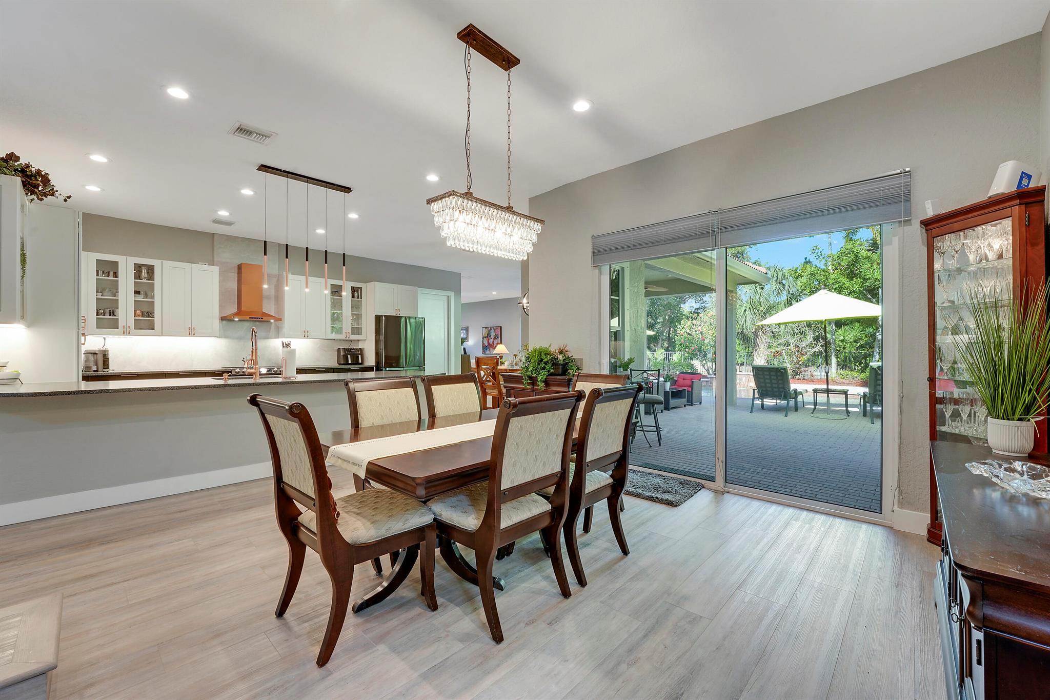 127 Via Castilla Jupiter, FL 33458