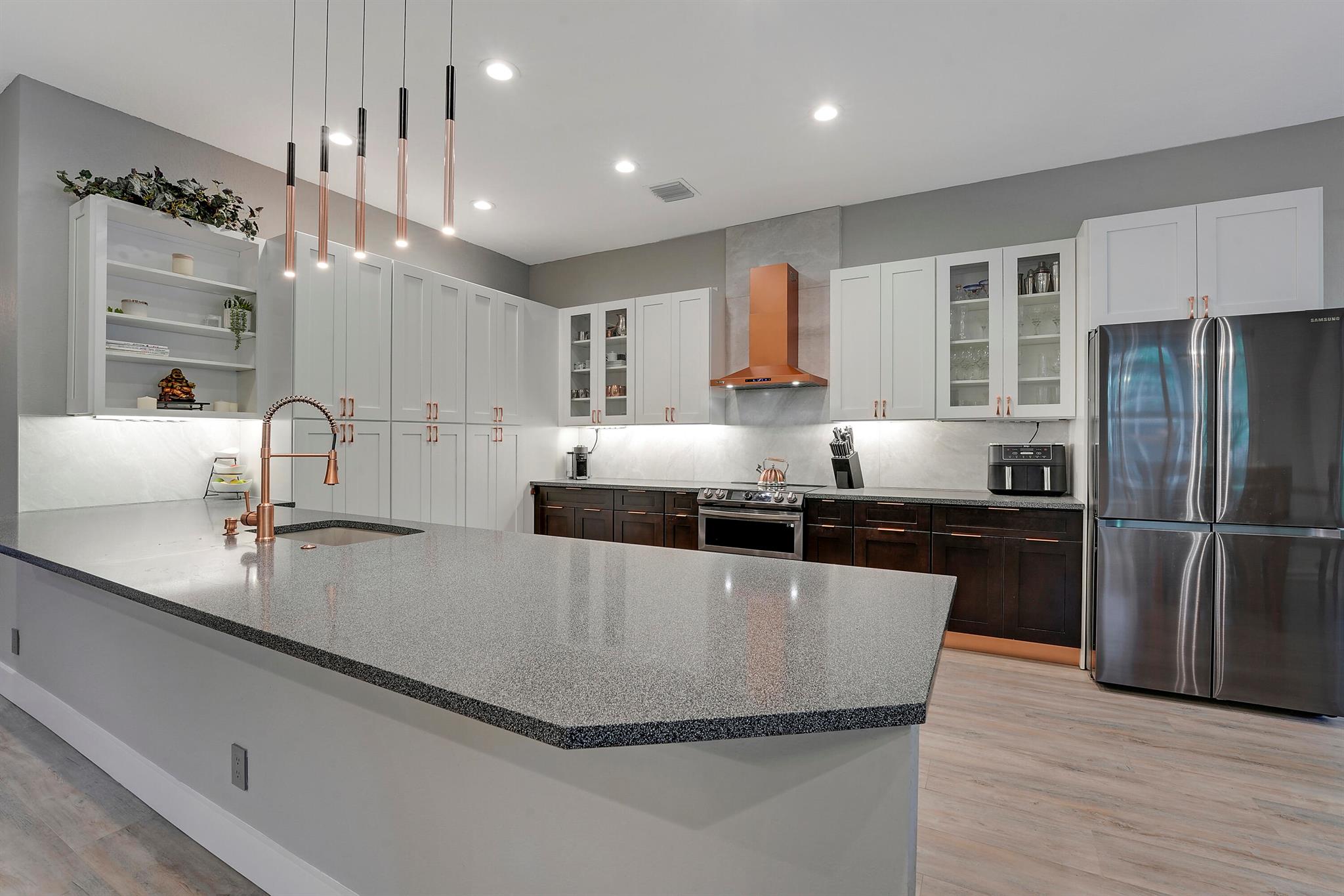 127 Via Castilla Jupiter, FL 33458