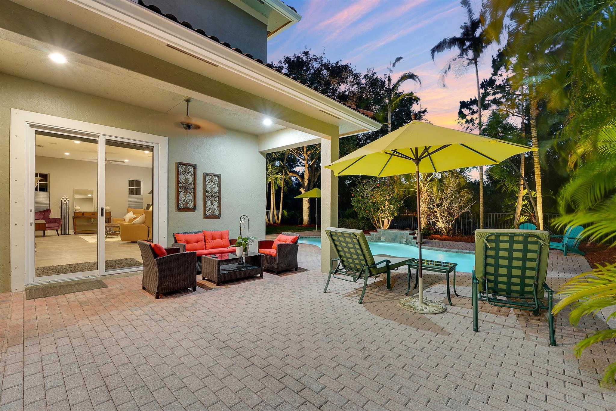 127 Via Castilla Jupiter, FL 33458