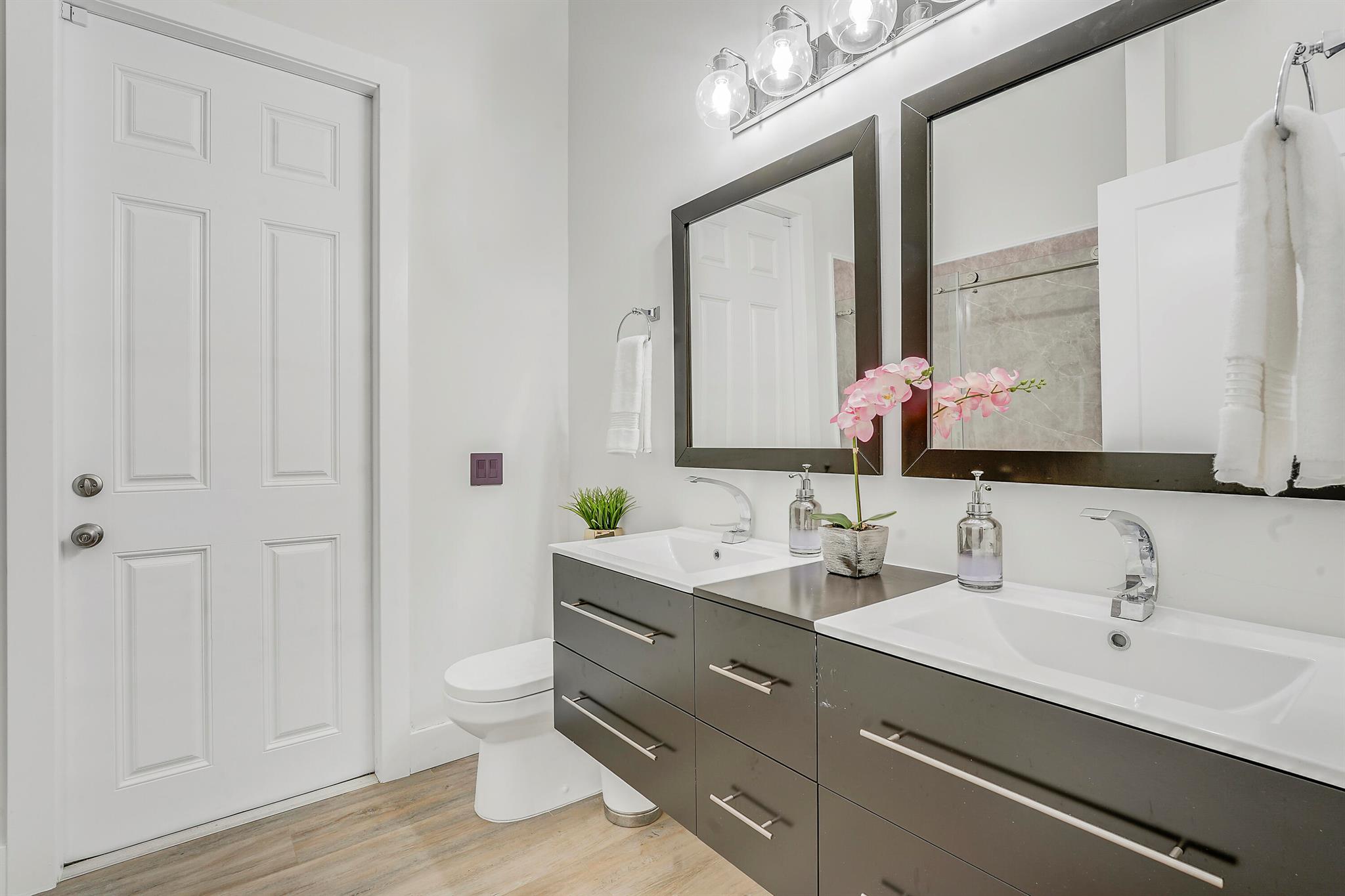 127 Via Castilla Jupiter, FL 33458