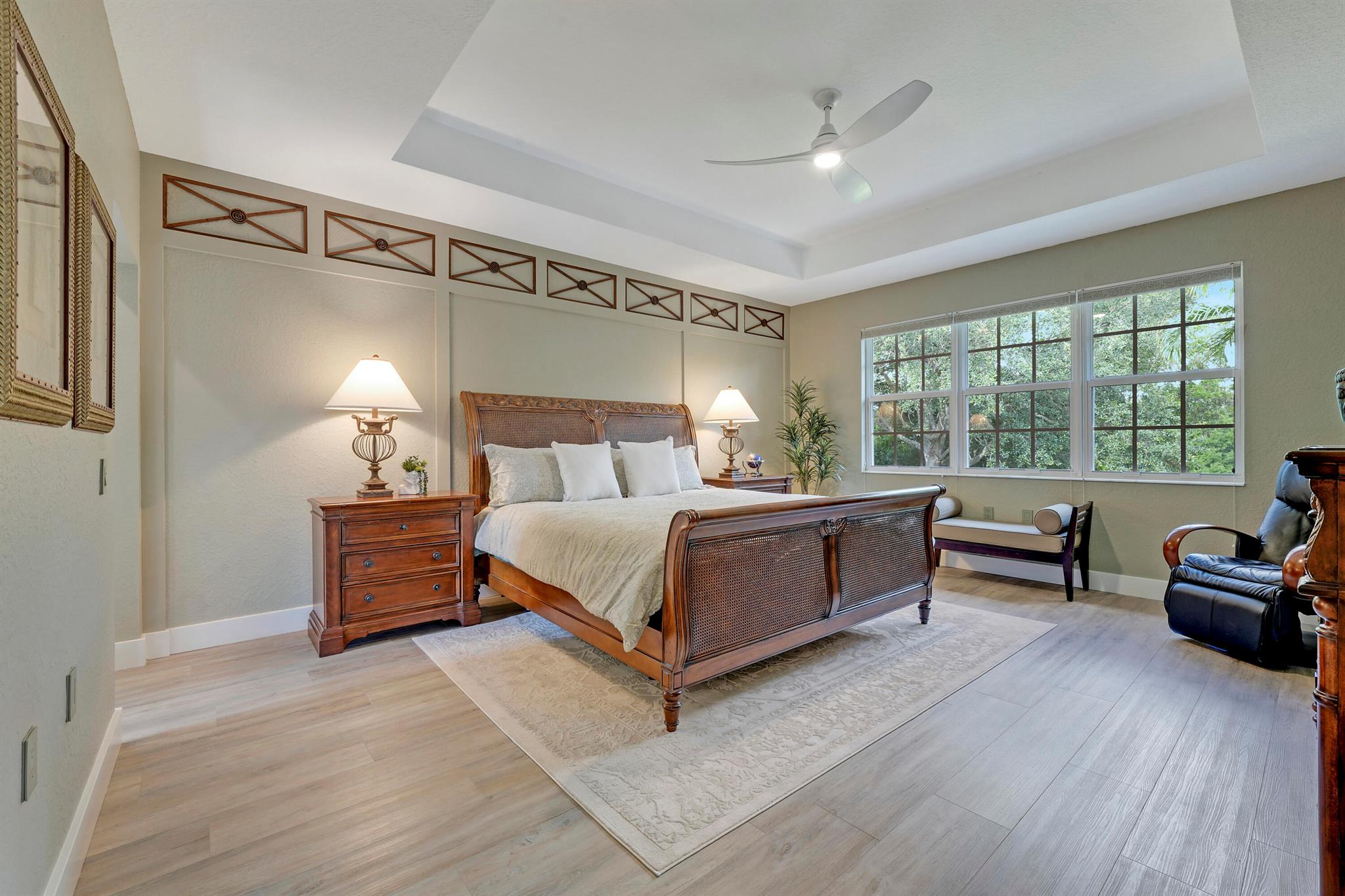 127 Via Castilla Jupiter, FL 33458