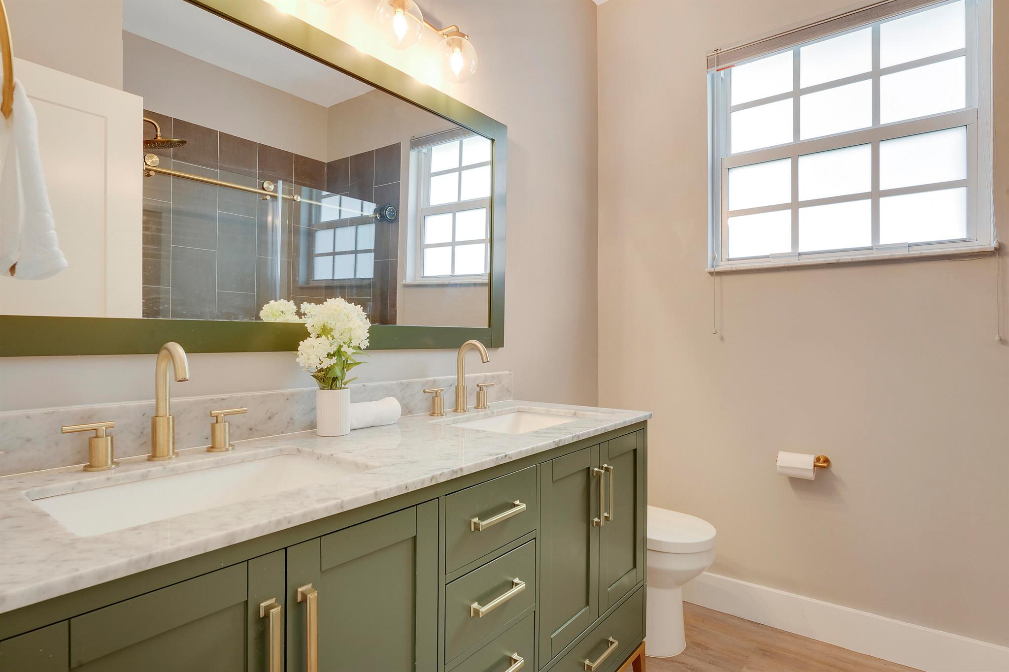 127 Via Castilla Jupiter, FL 33458