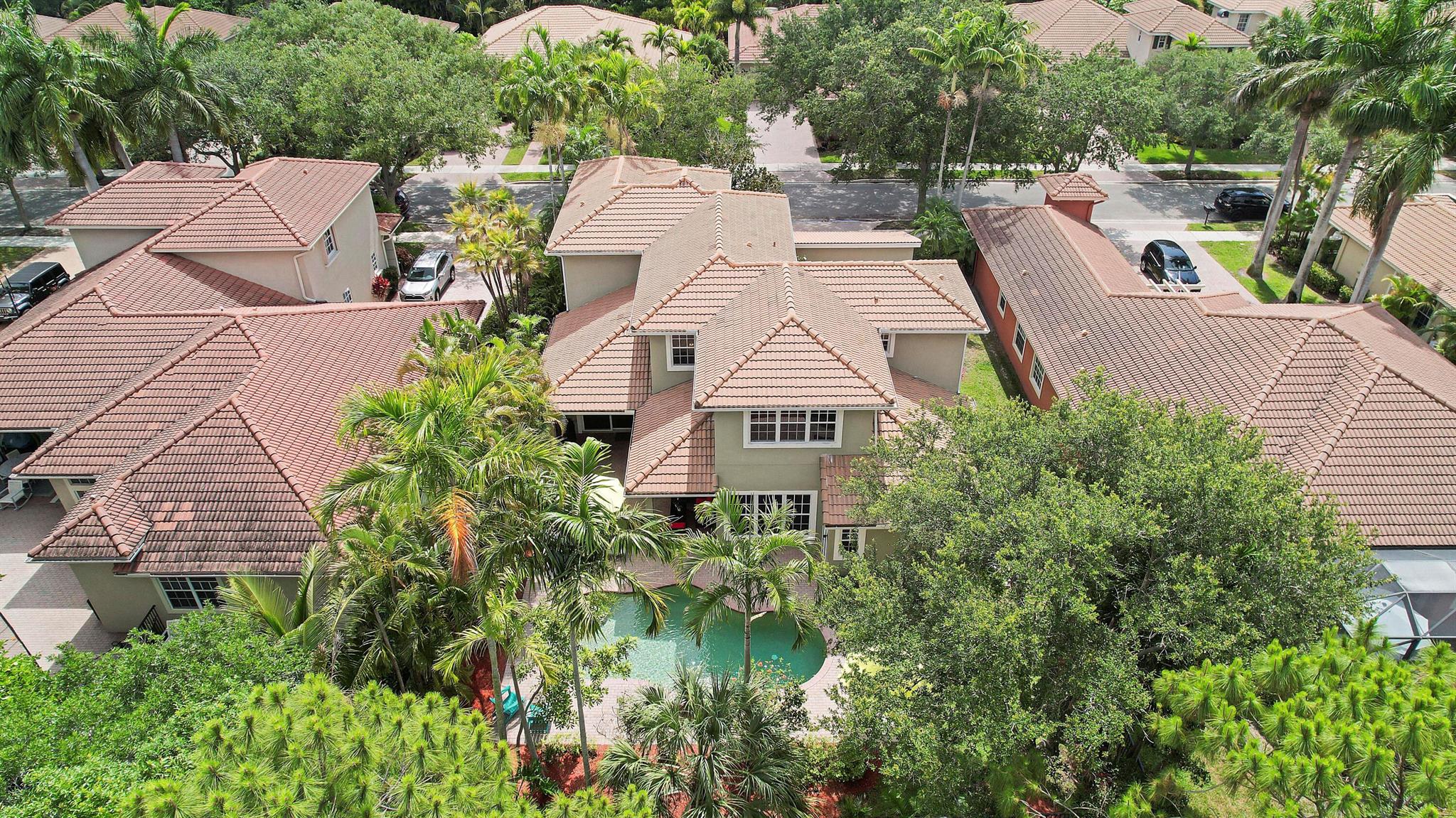 127 Via Castilla Jupiter, FL 33458