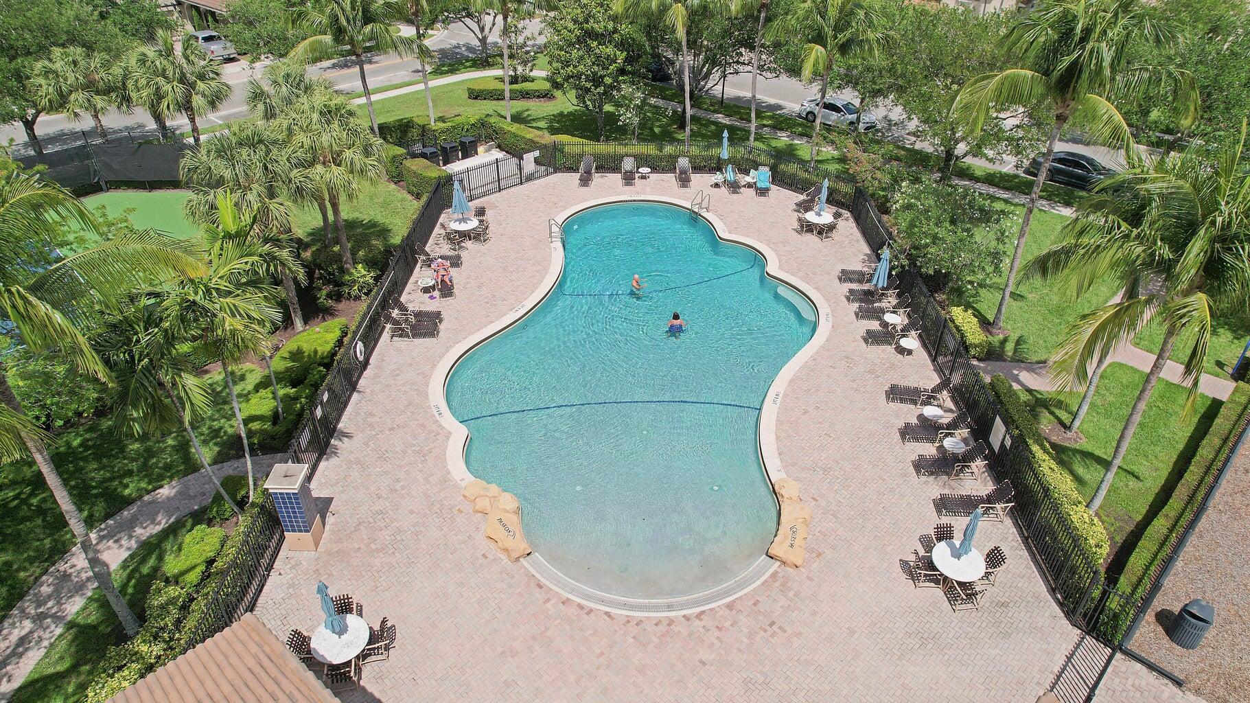 127 Via Castilla Jupiter, FL 33458