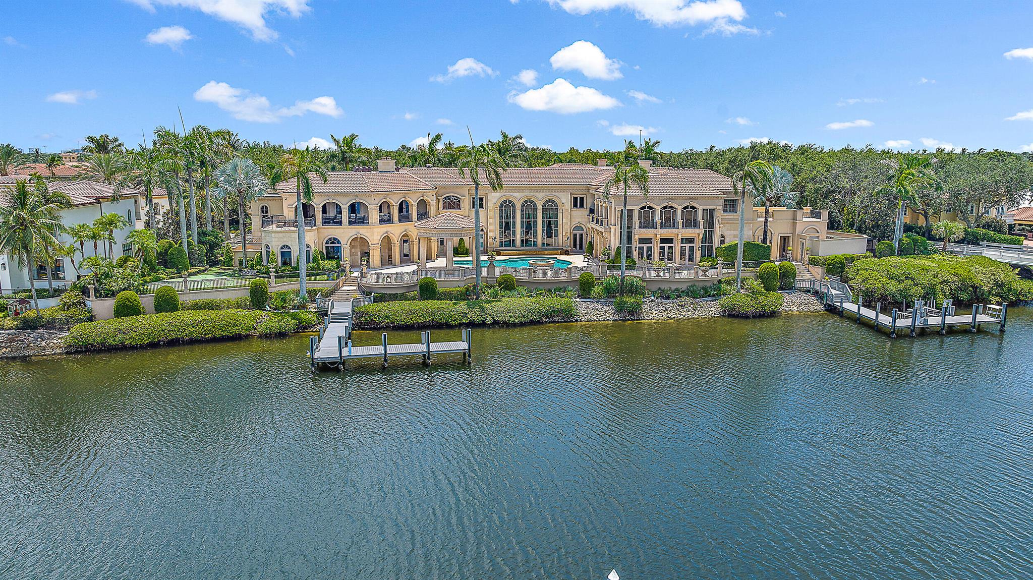 209 Commodore Dr Jupiter, FL 33477