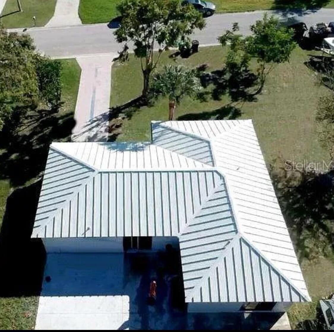 1937 SE West Dunbrooke Cir