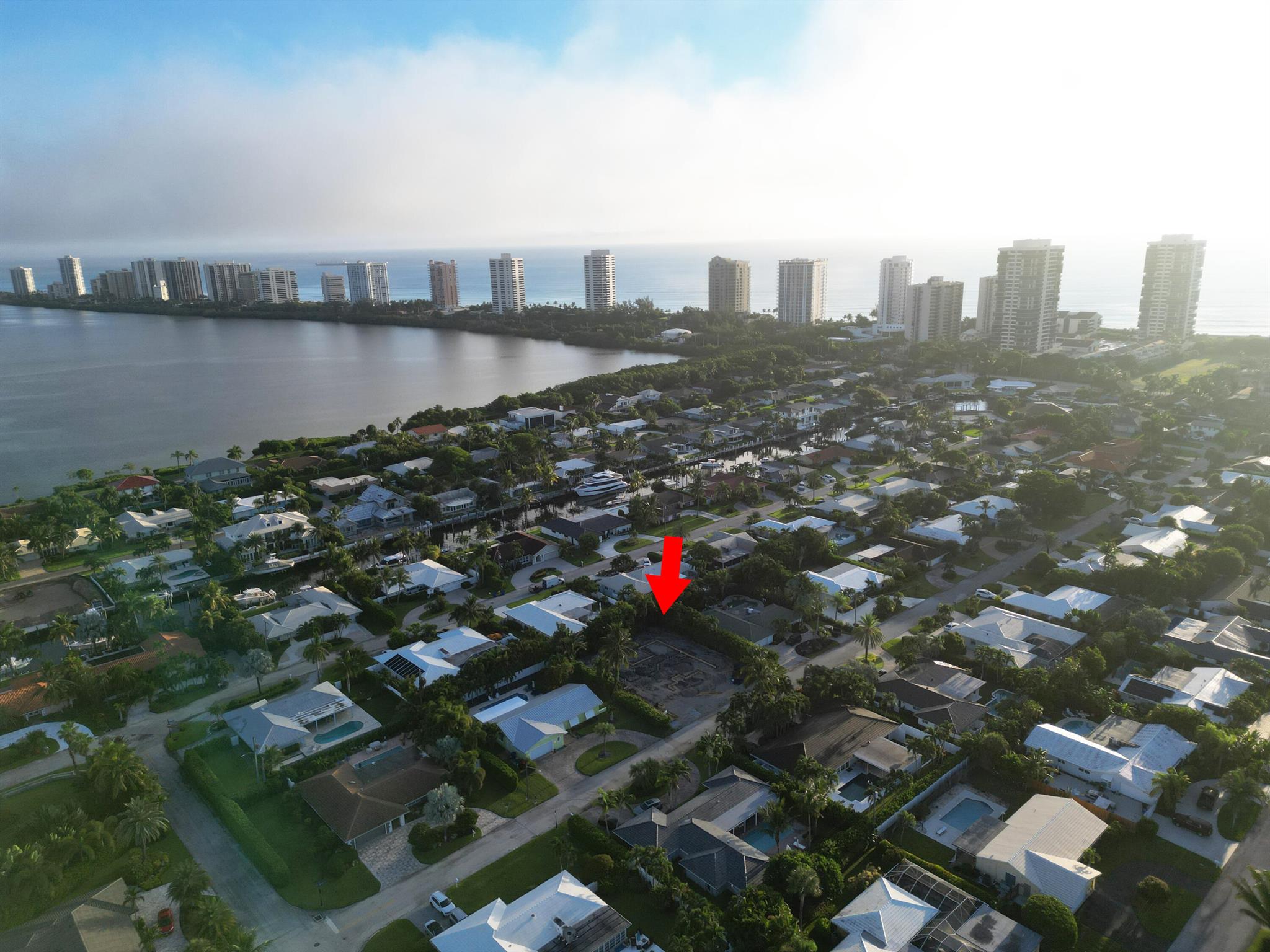 1160 Emerald Ln Singer Island, FL 33404