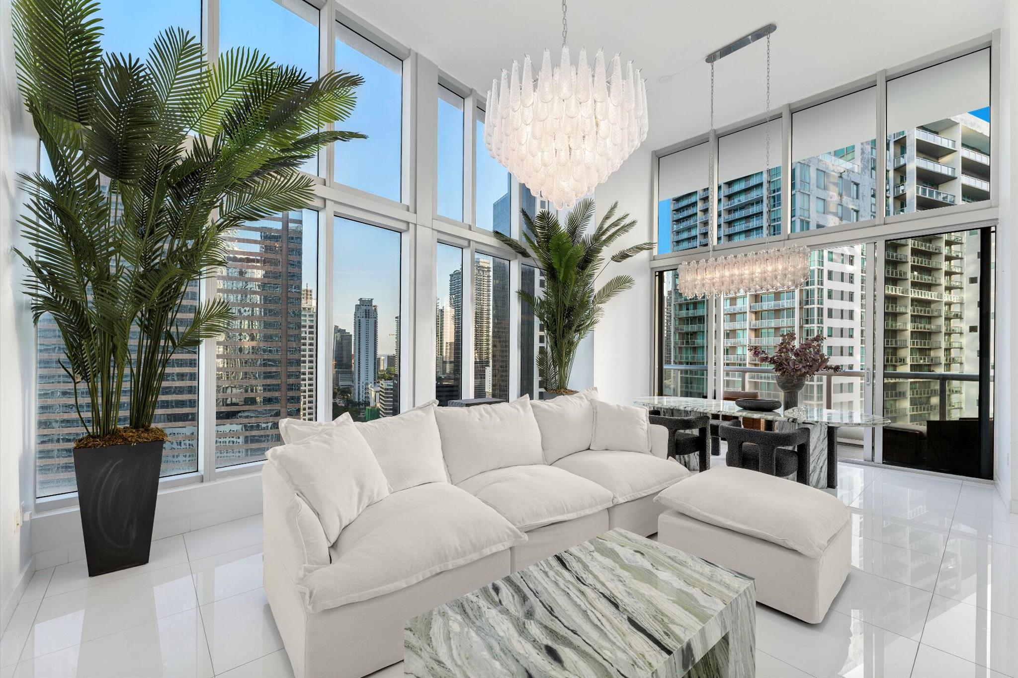 485 Brickell Ave #2808