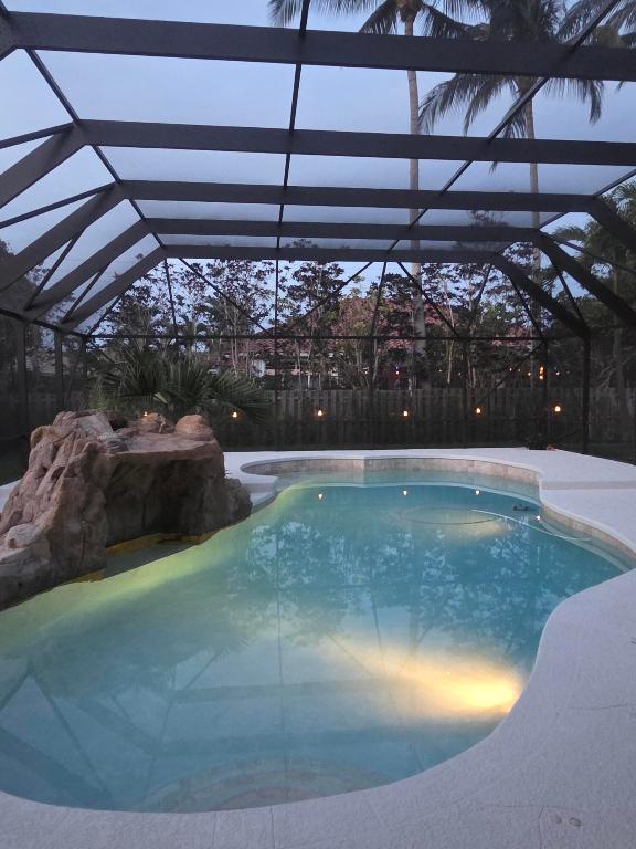 18969 SE Kokomo Jupiter, FL 33458