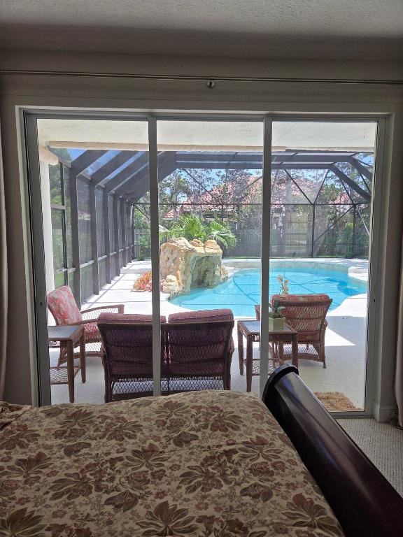 18969 SE Kokomo Jupiter, FL 33458