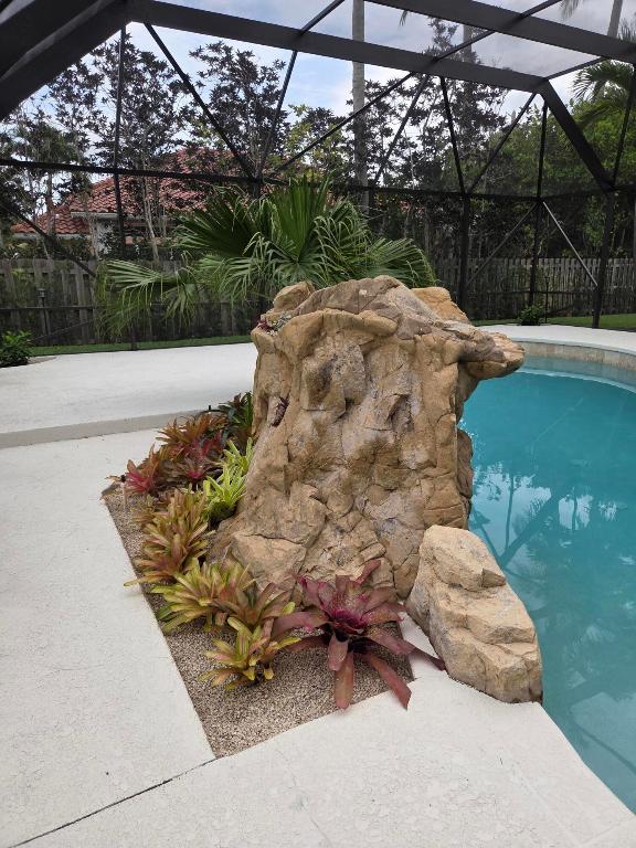 18969 SE Kokomo Jupiter, FL 33458