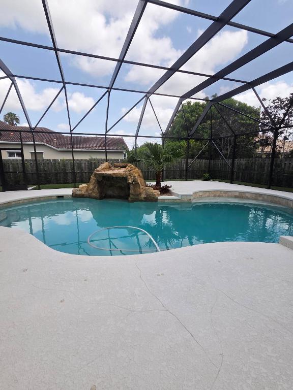 18969 SE Kokomo Jupiter, FL 33458