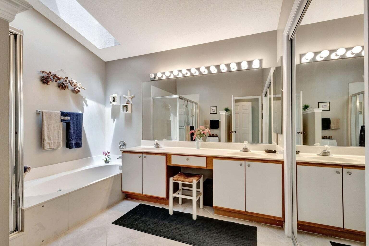 16550 Riverwind Ct Jupiter, FL 33477