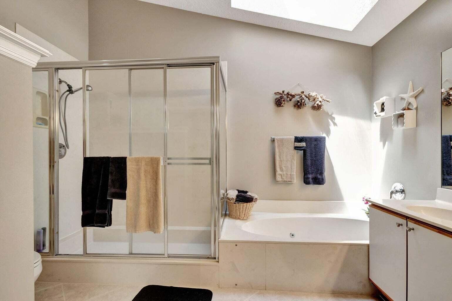 16550 Riverwind Ct Jupiter, FL 33477