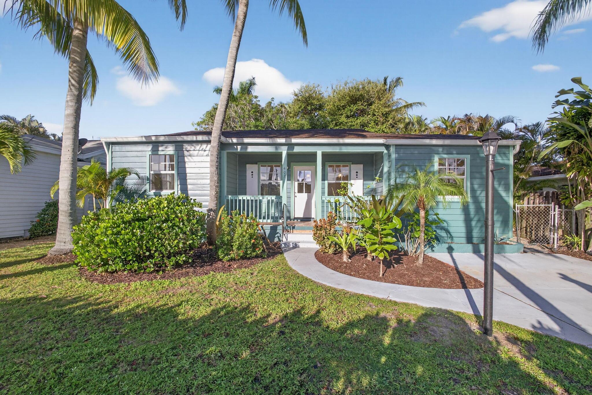 407 S Palmway