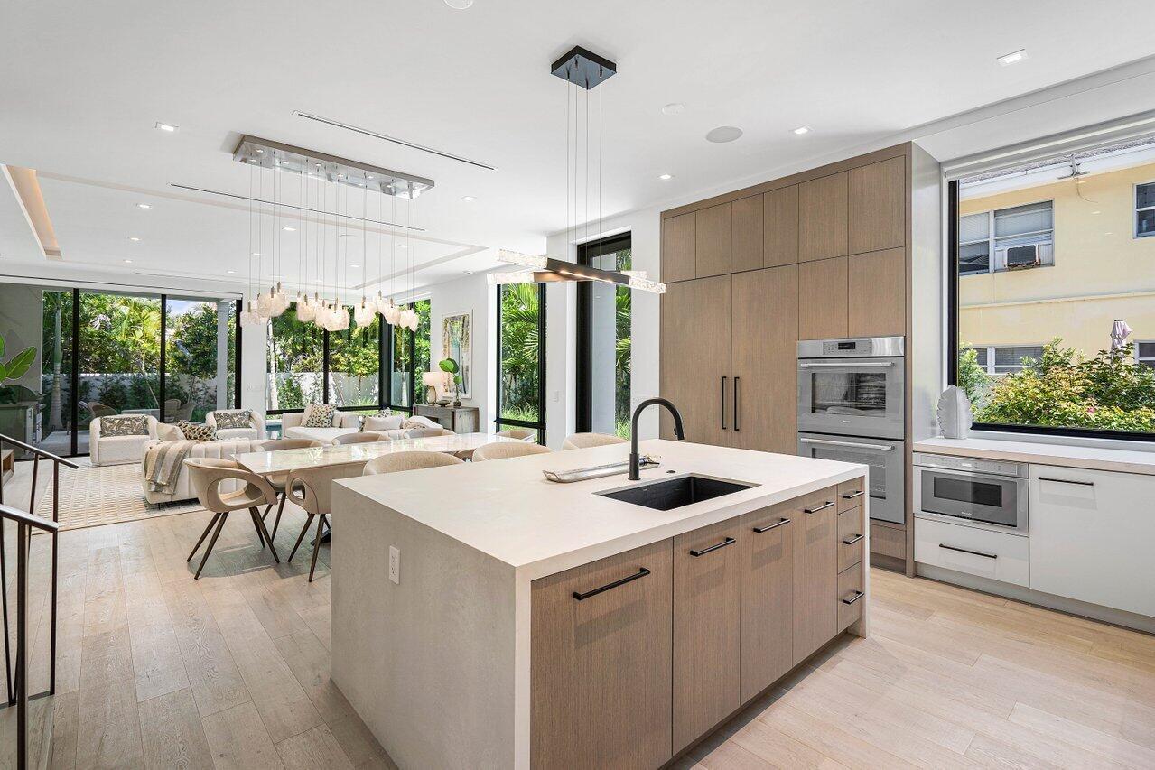 514 NE 7th Ave Delray Beach, FL 33483