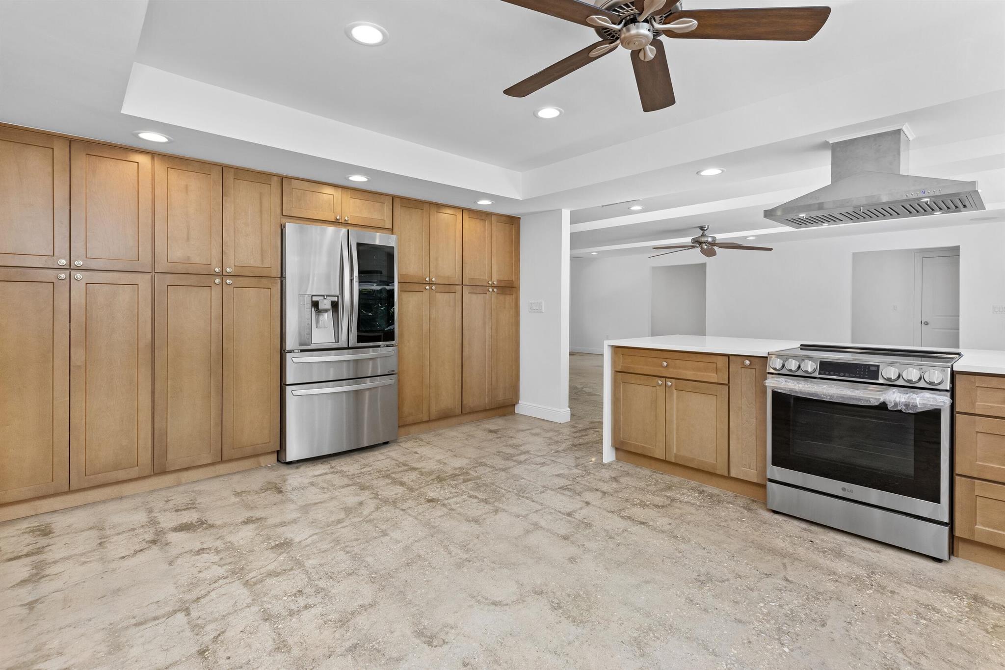 41 Coconut Ln Ocean Ridge, FL 33435