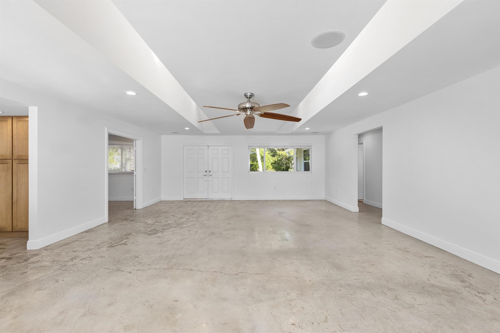 41 Coconut Ln Ocean Ridge, FL 33435