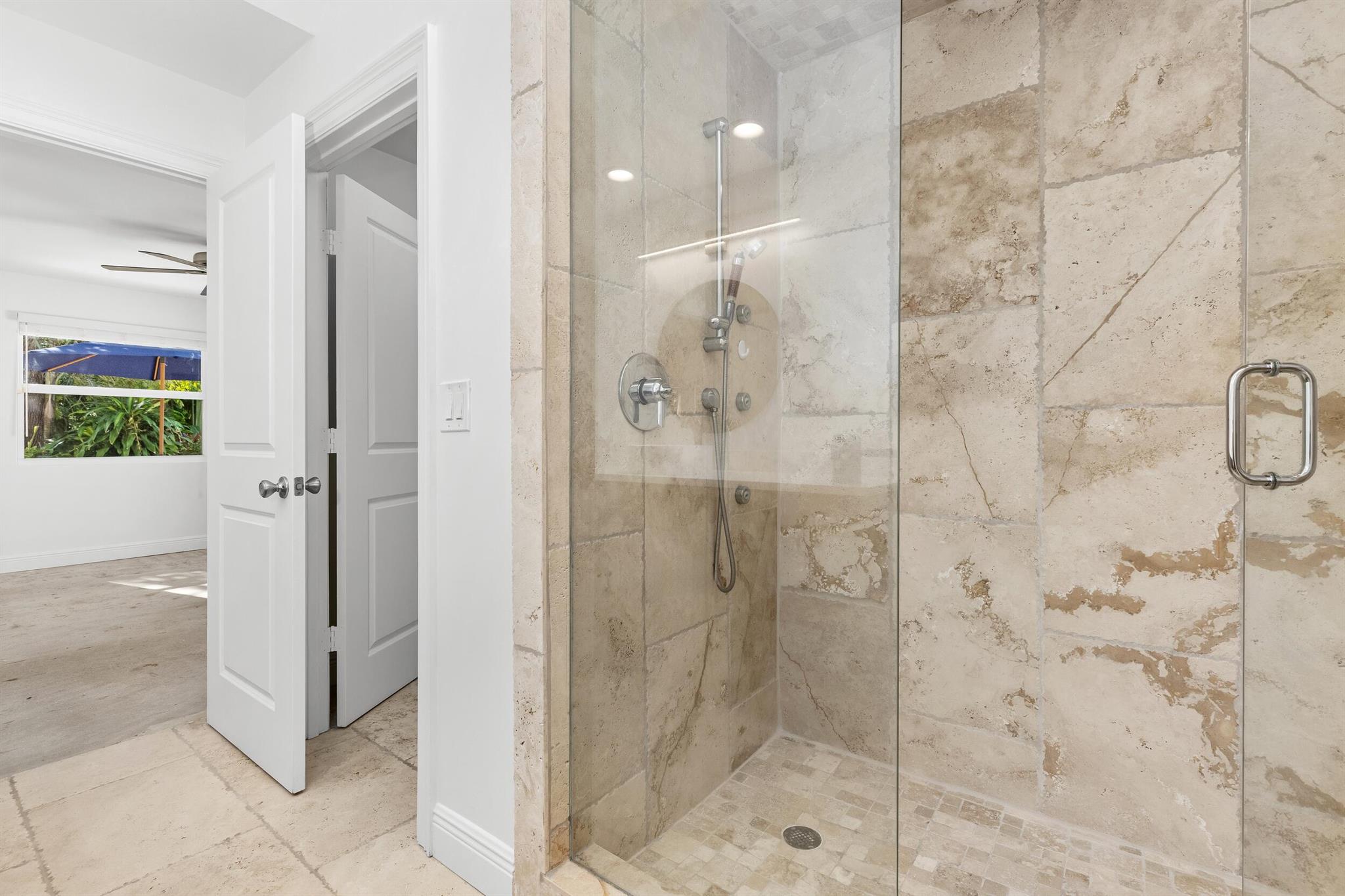 41 Coconut Ln Ocean Ridge, FL 33435