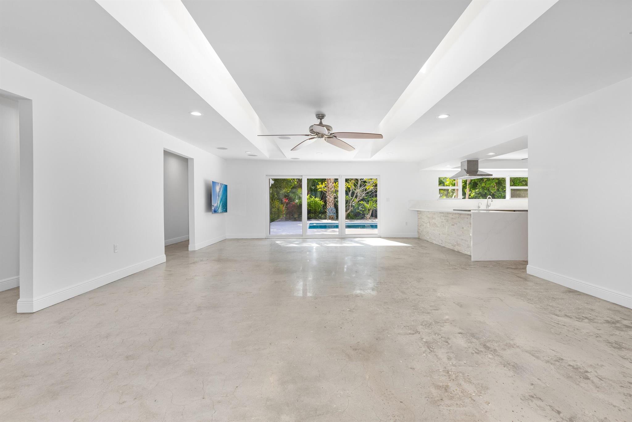 41 Coconut Ln Ocean Ridge, FL 33435