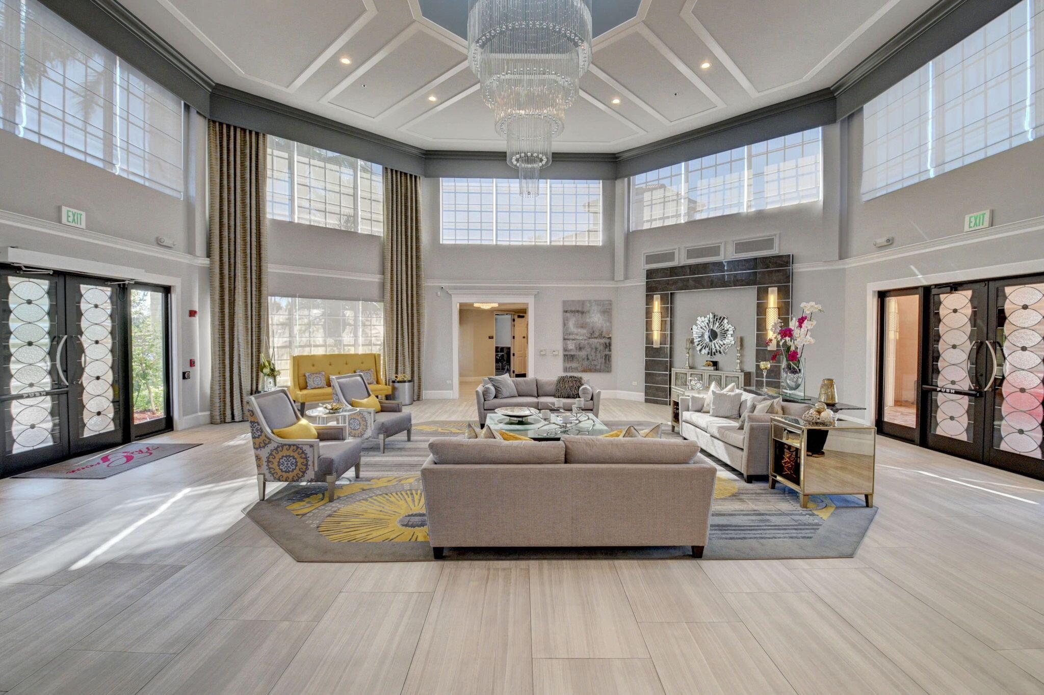 7910 Laina Ln #3 Boynton Beach, FL 33437