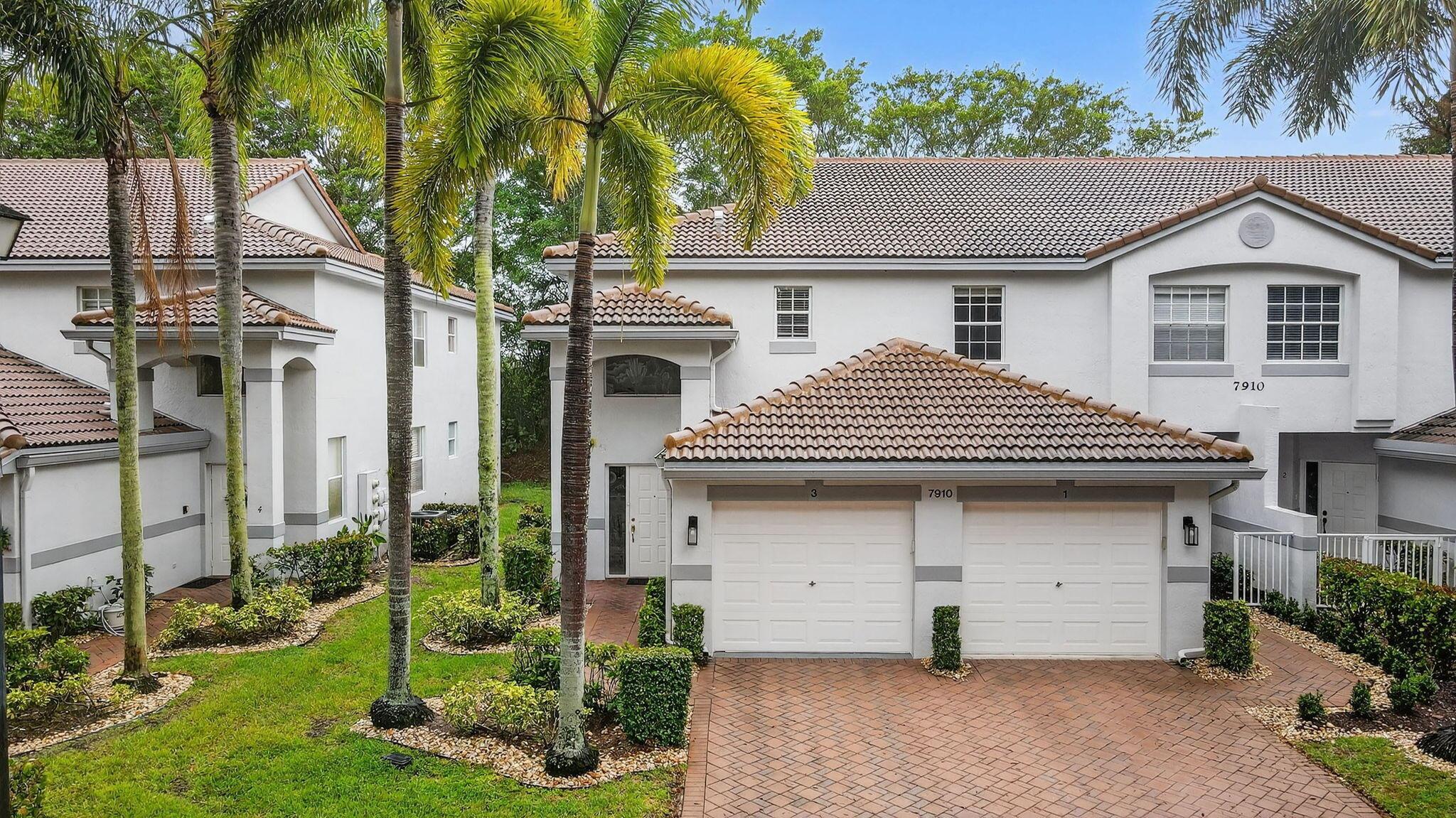 7910 Laina Ln #3 Boynton Beach, FL 33437