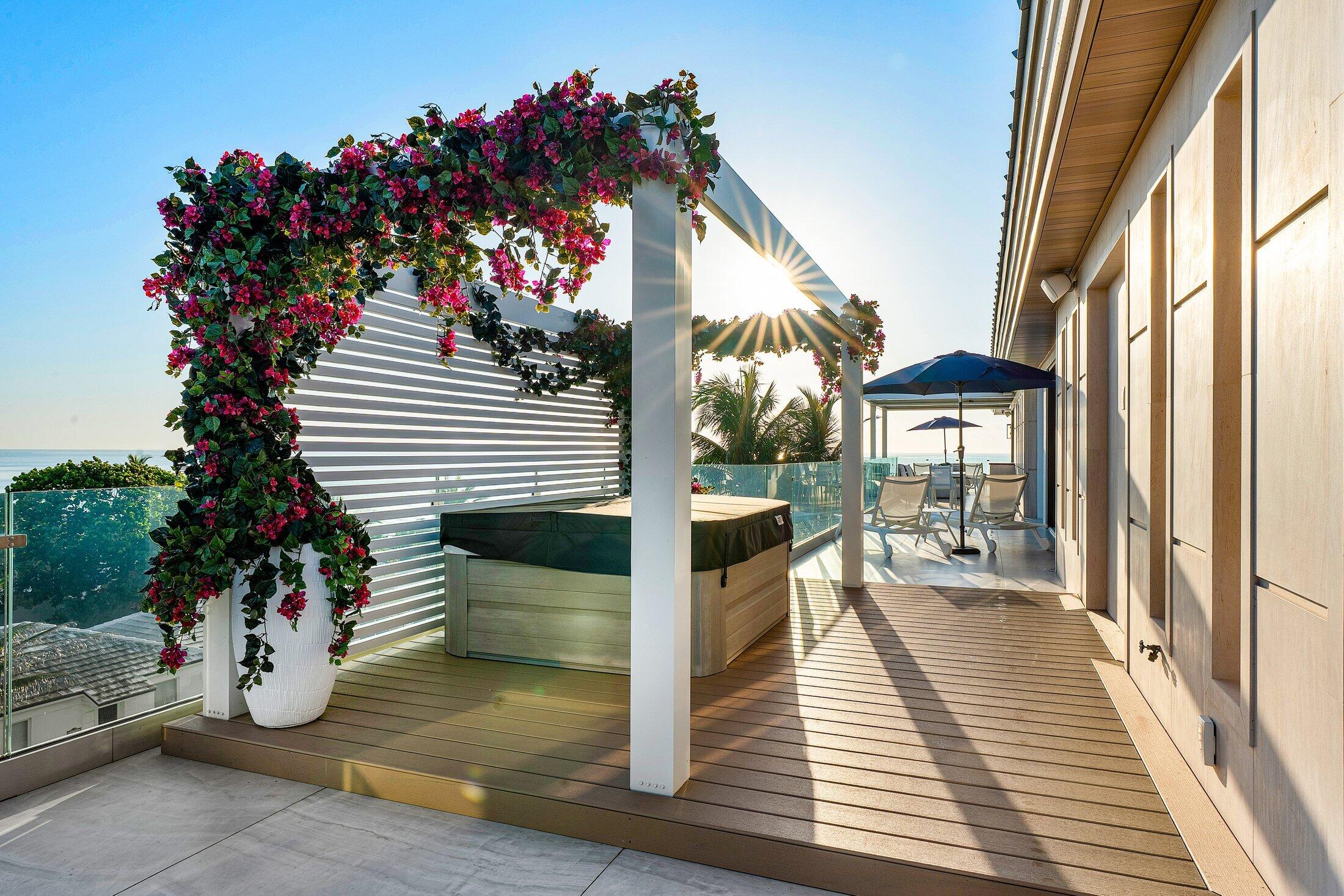 3425 S Ocean #4 Highland Beach, FL 33487