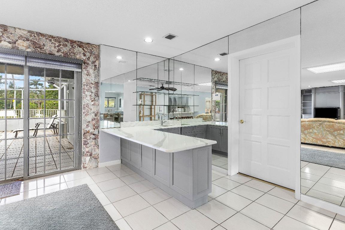 2041 Thatch Palm Boca Raton, FL 33432