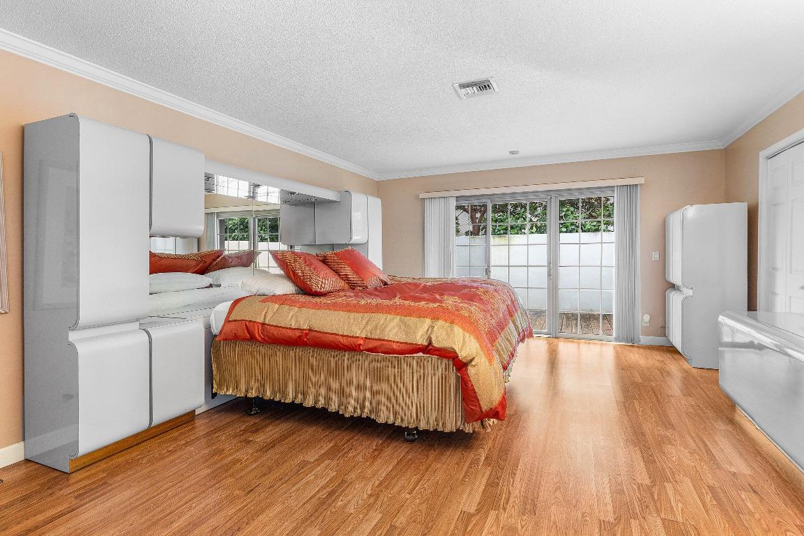 2041 Thatch Palm Boca Raton, FL 33432