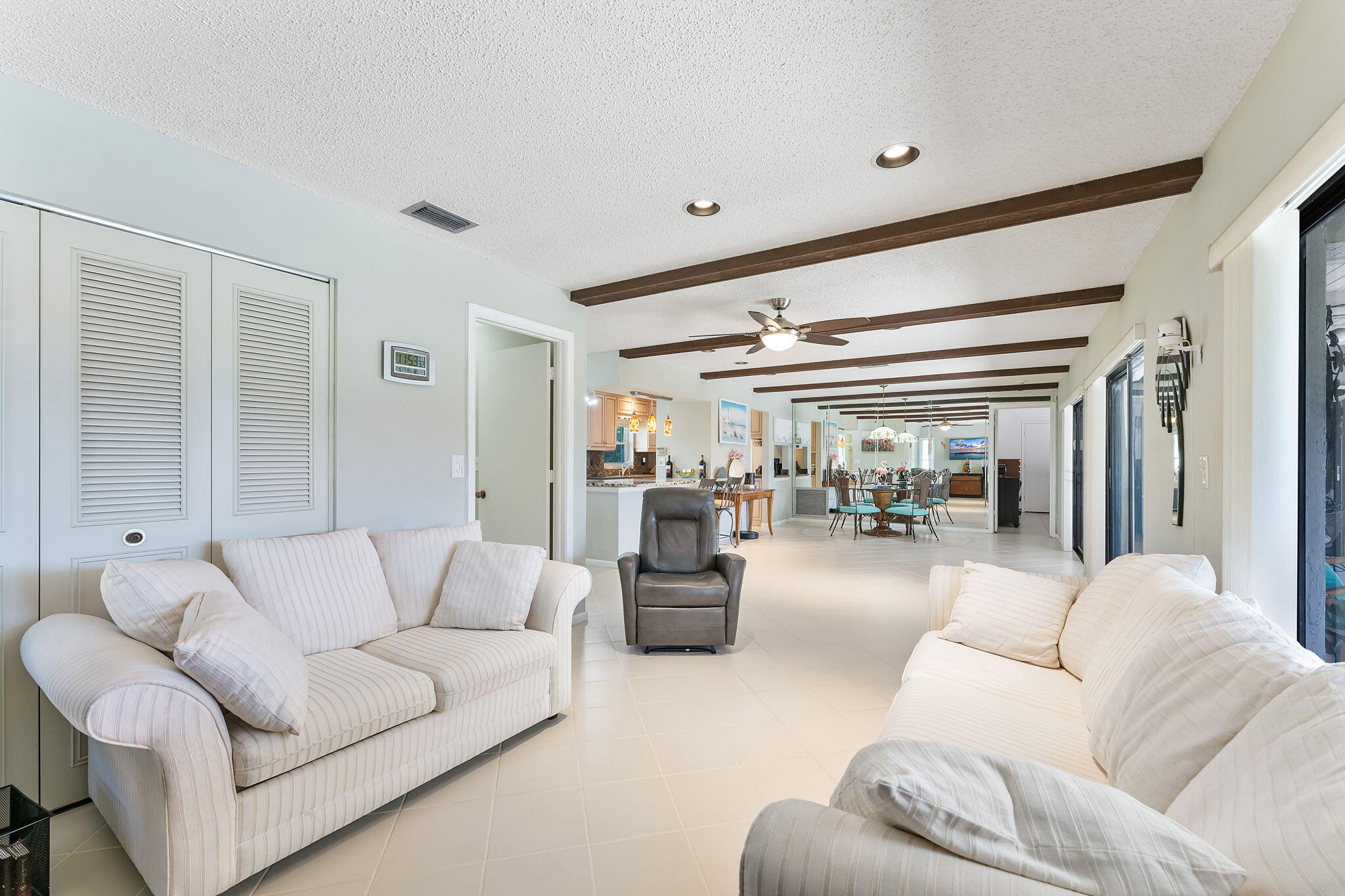 6206 Springdale Delray Beach, FL 33445