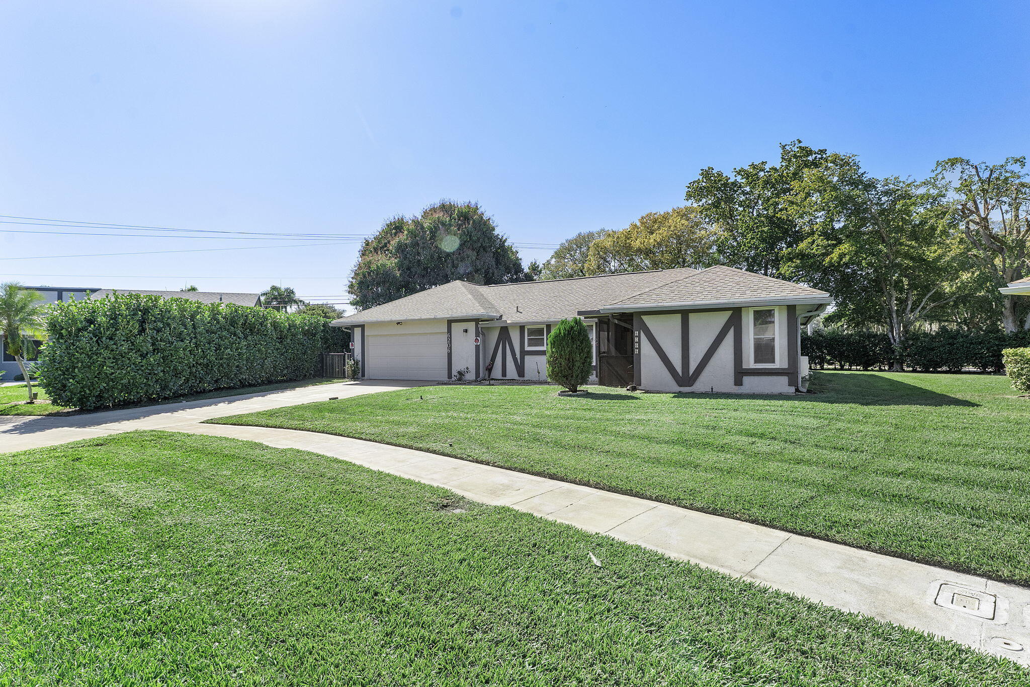 6206 Springdale Delray Beach, FL 33445