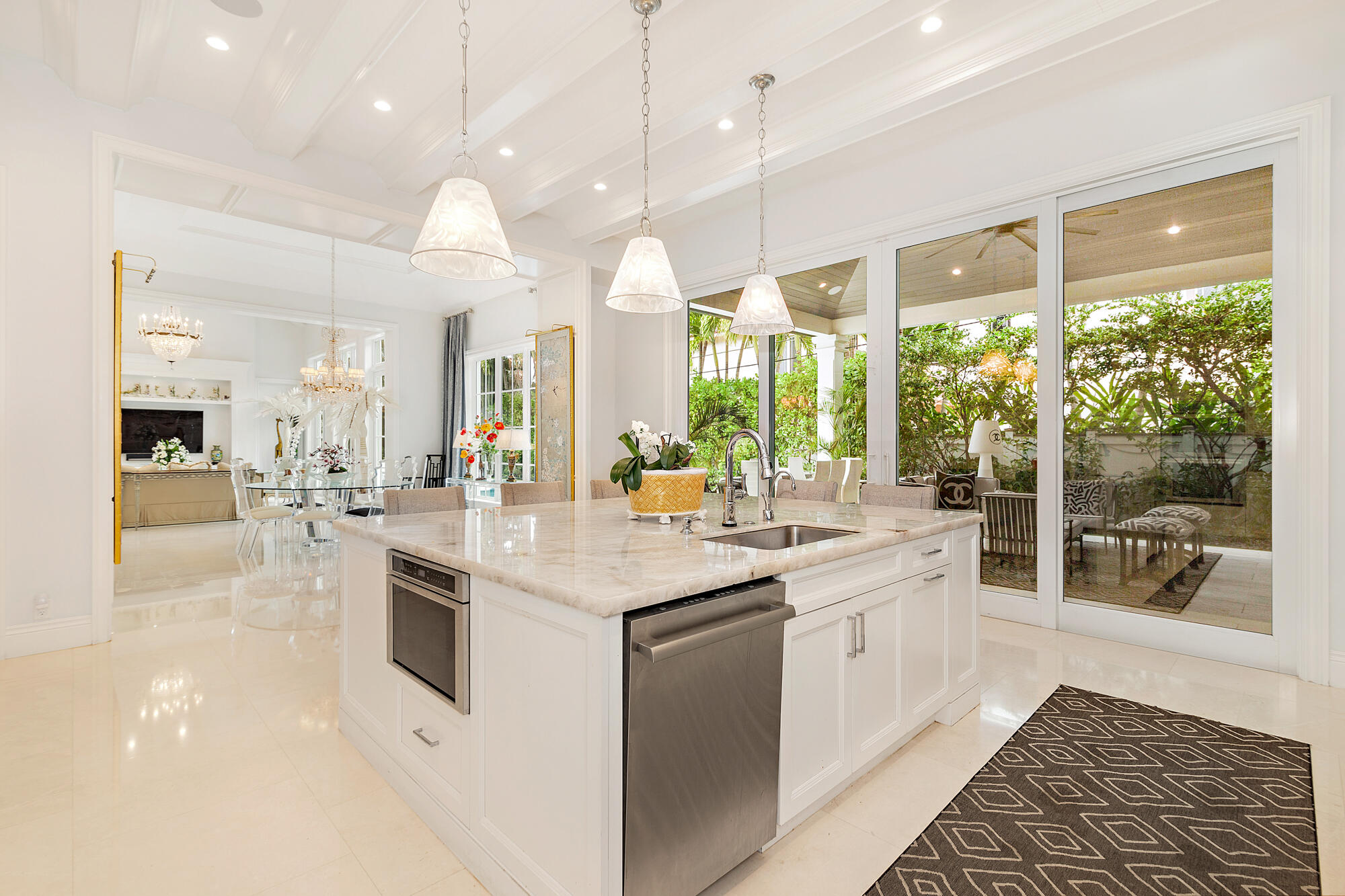 129 Santa Lucia West Palm Beach, FL 33405
