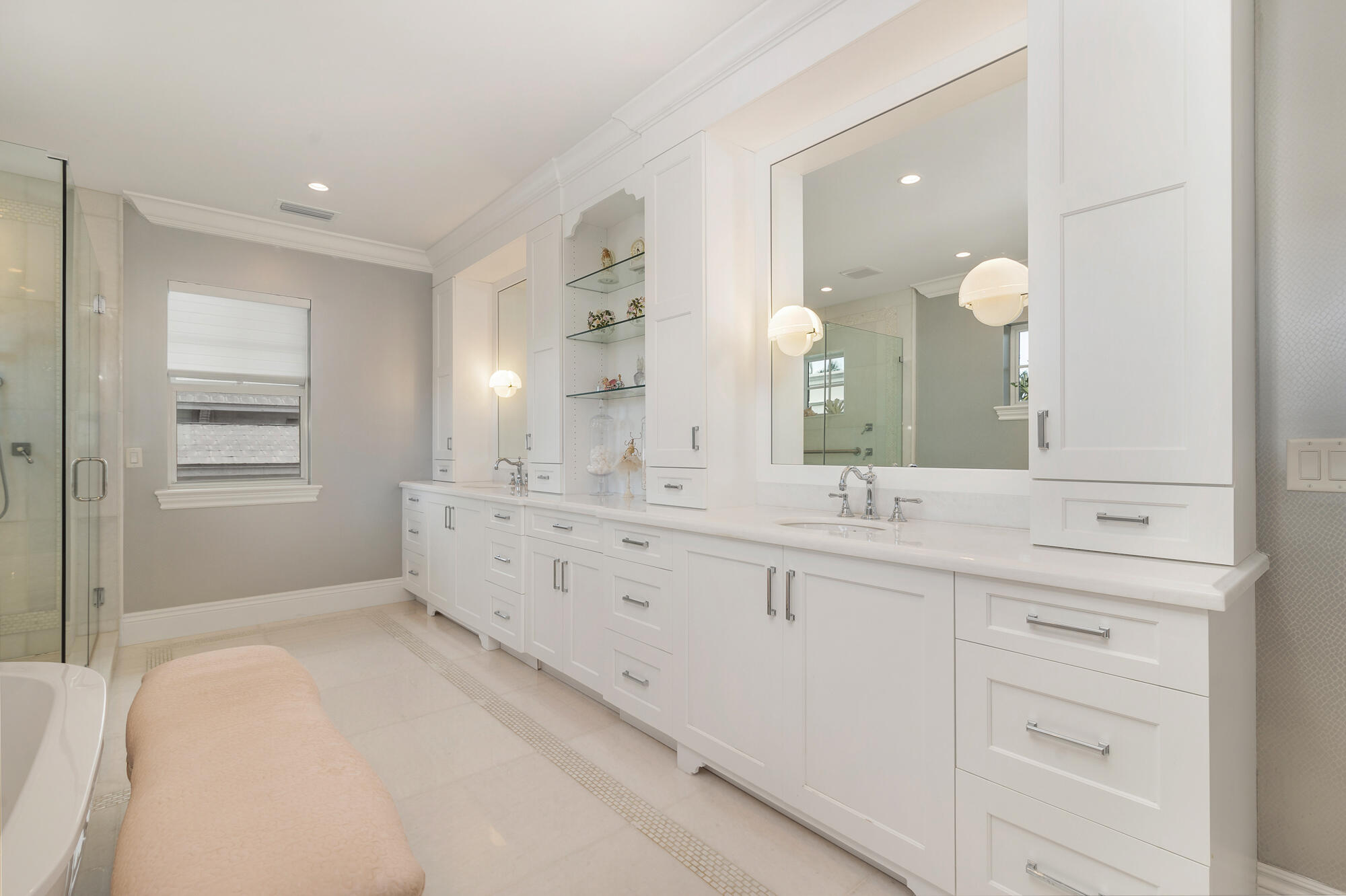 129 Santa Lucia West Palm Beach, FL 33405
