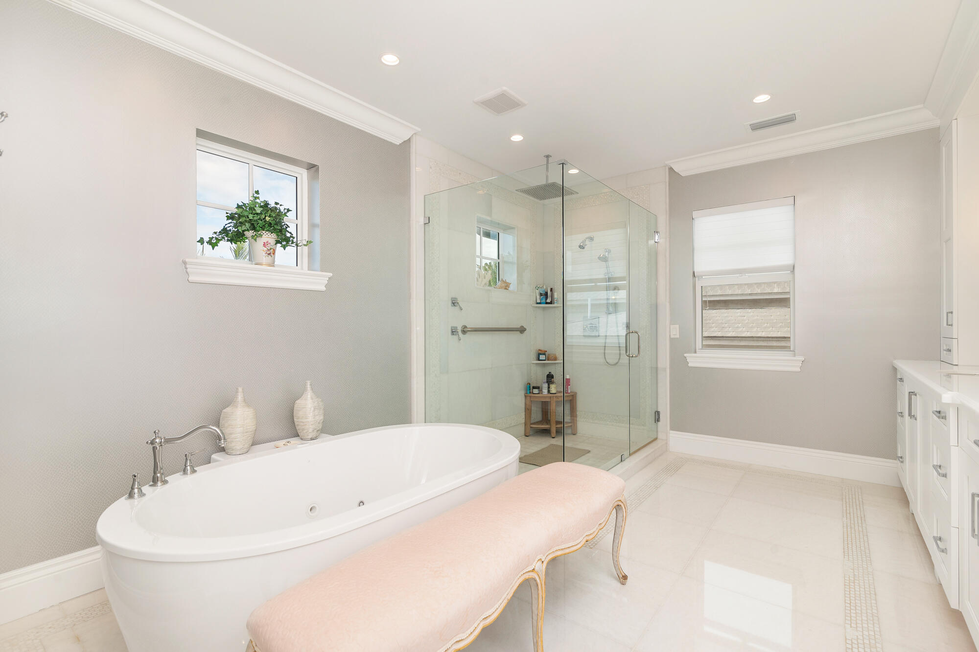 129 Santa Lucia West Palm Beach, FL 33405