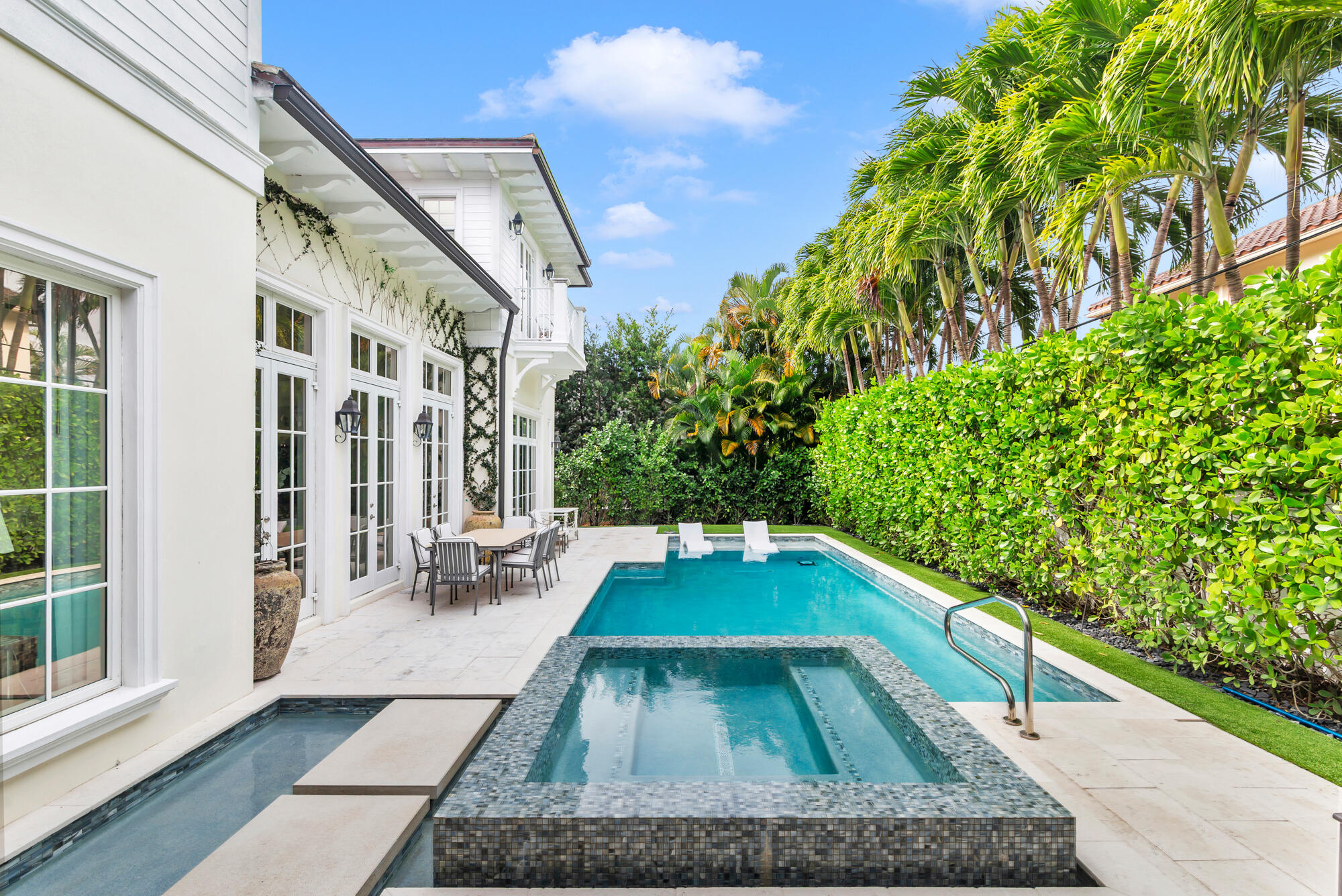 129 Santa Lucia West Palm Beach, FL 33405