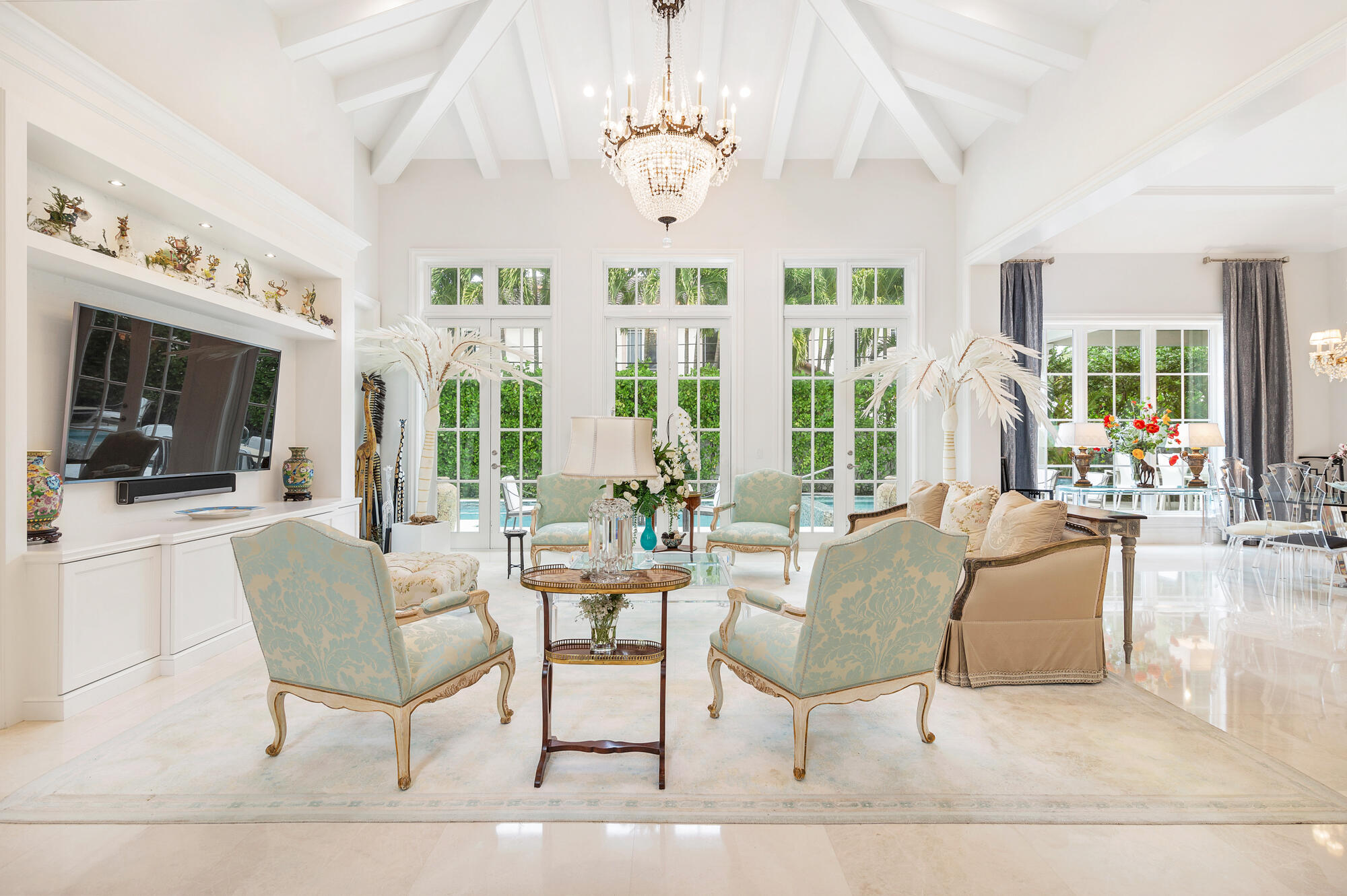 129 Santa Lucia West Palm Beach, FL 33405