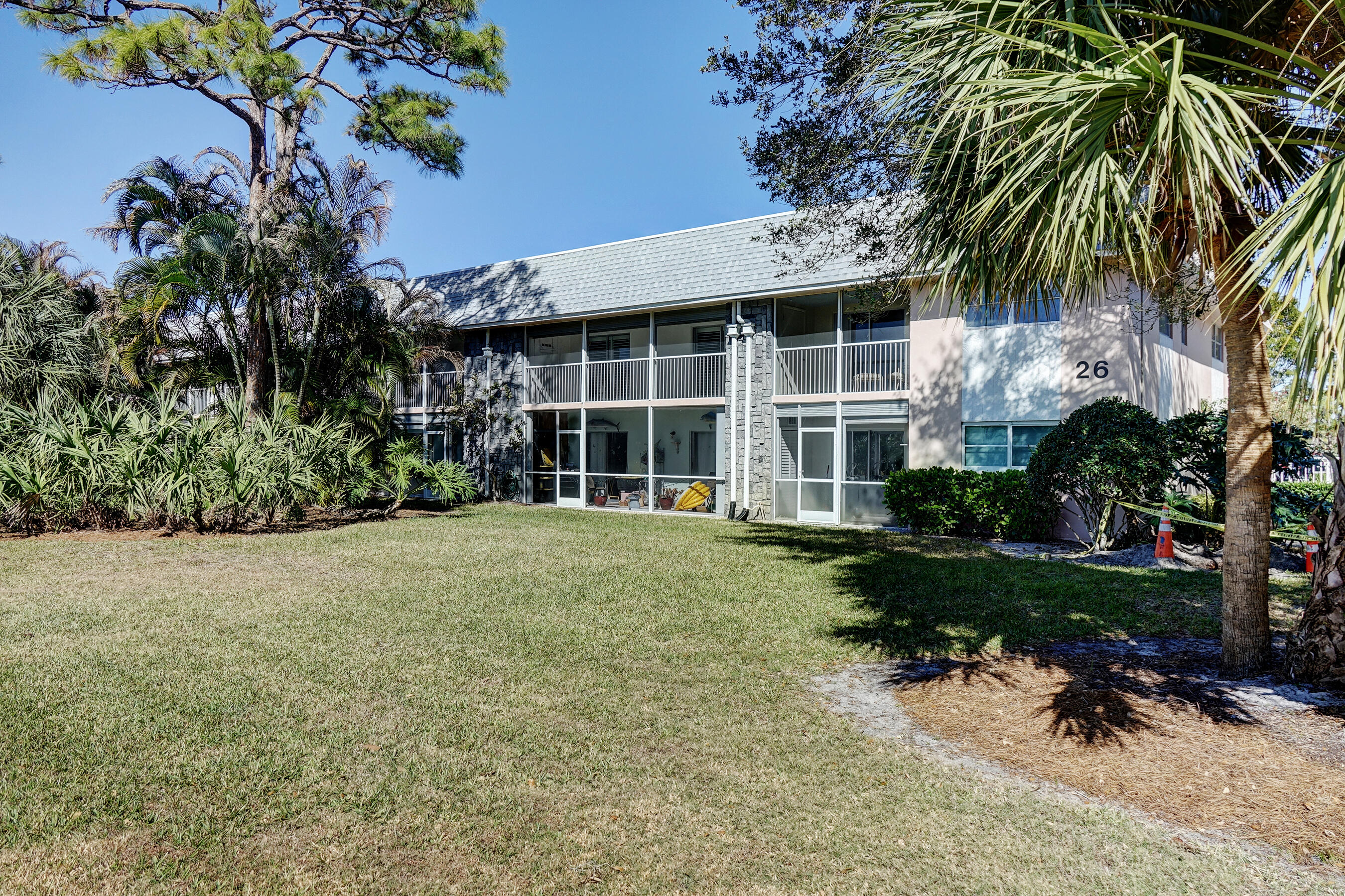 18081 SE Country Clb #26-257 Jupiter, FL 33469