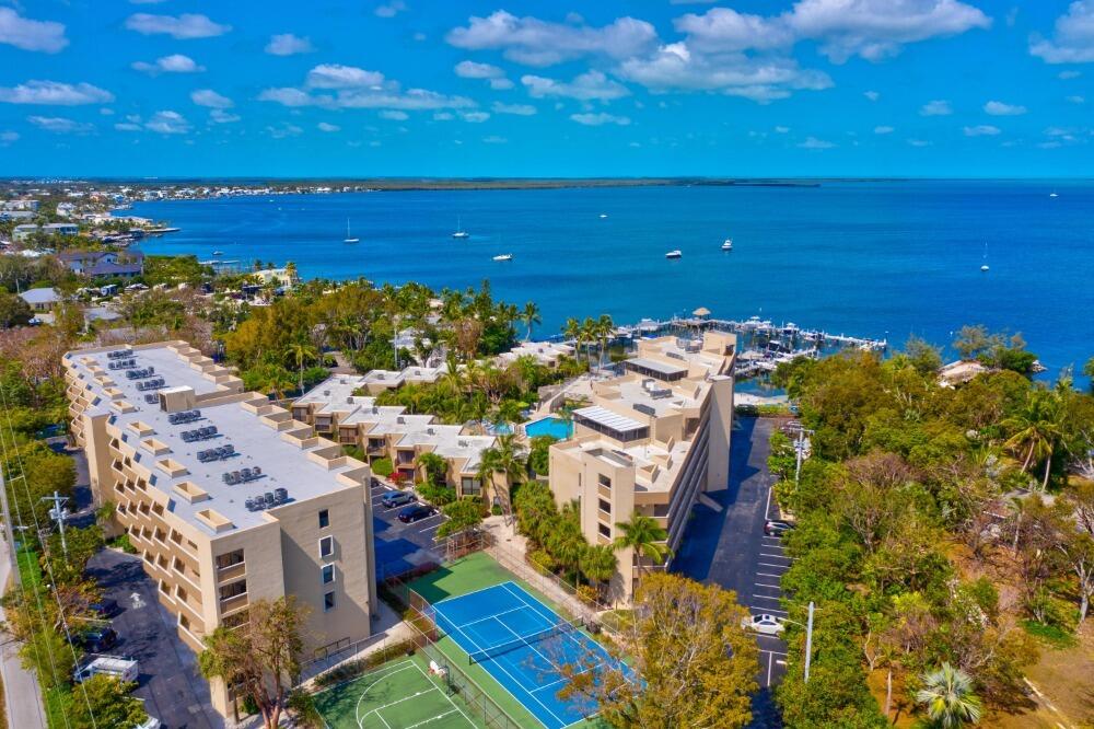 104350 Overseas #A406 And Boat Slip 25