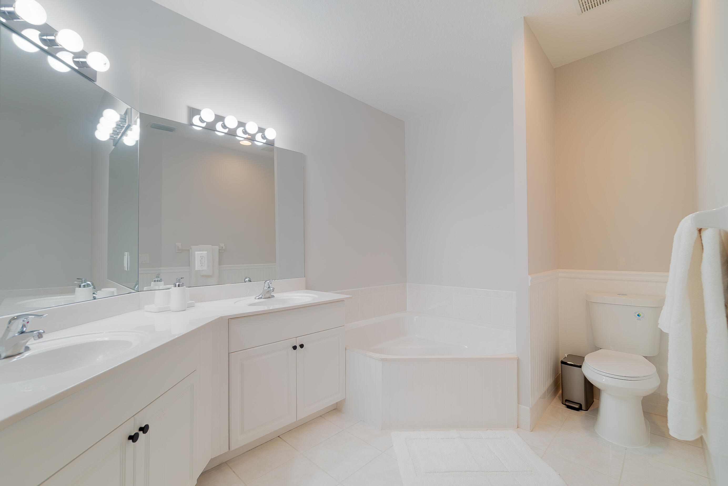 12616 Shoreline Wellington, FL 33414